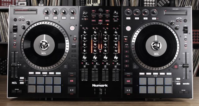 2021年秋冬新作 【DJコントローラー】Numark Serato ITCH v7【ターン