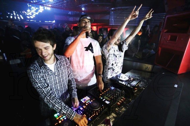 Zedd rocking the Kontrol S4 with two very CDJ-oriented friends, Afrojack and Aoki. (Photo credit: World Redeye)