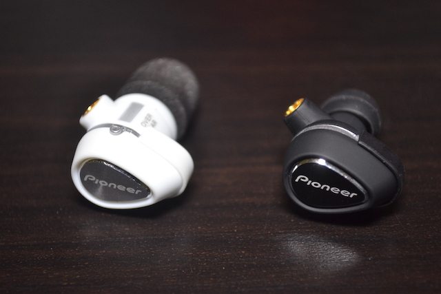 Review: Pioneer DJE-1500 and DJE-2000 In Ear Monitors - DJ TechTools