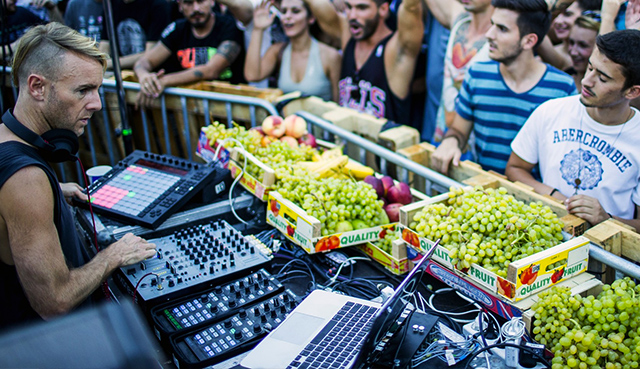 richie-hawtin-live-rig