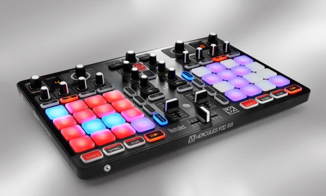 Hercules P32 DJ controller angle