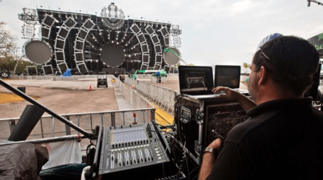 A FOH engineer at Ultra - photo credit TomLaveuf.com