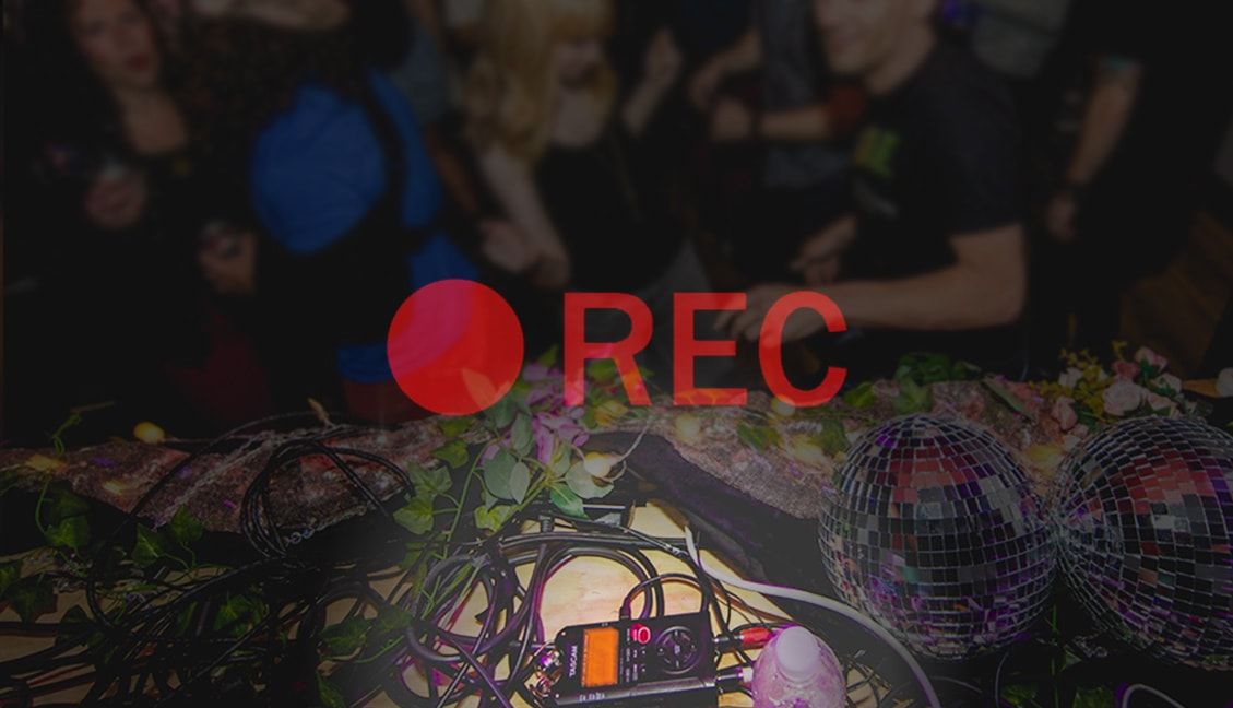 Recording a DJ set with crowd noise