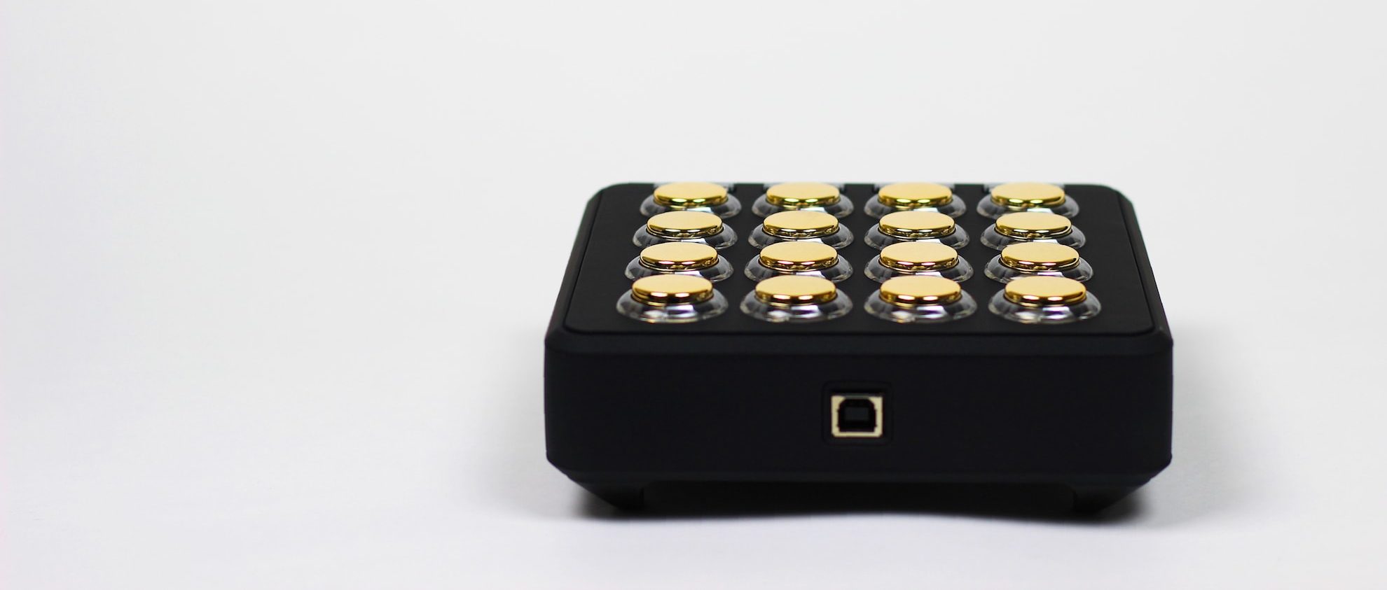 Win A Limited Edition Gold Midi Fighter 3D - DJ TechTools