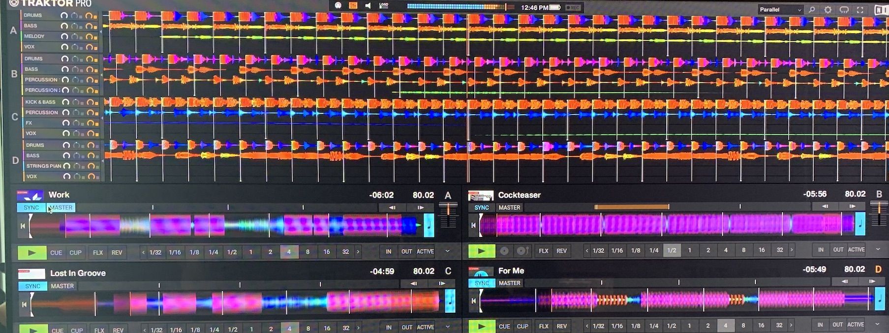 Traktor 3.1 - all parallel waveforms and Stem decks